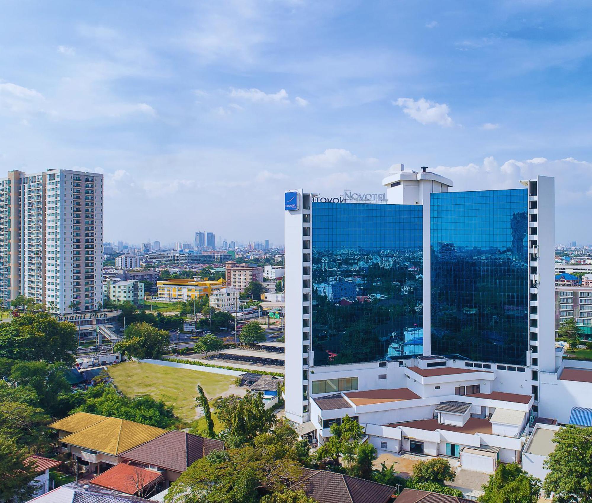 Novotel Bangkok Bangna Luaran gambar